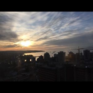 Meet your Posher, Alyson